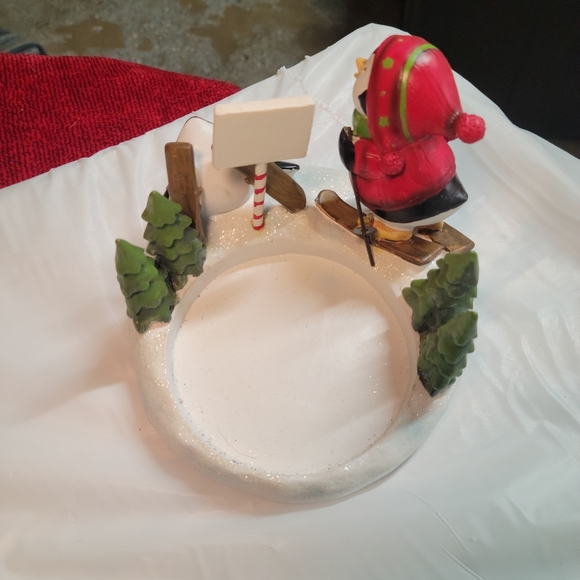 Yankee Candle Holder Holiday Penguin - Picture 3 of 5